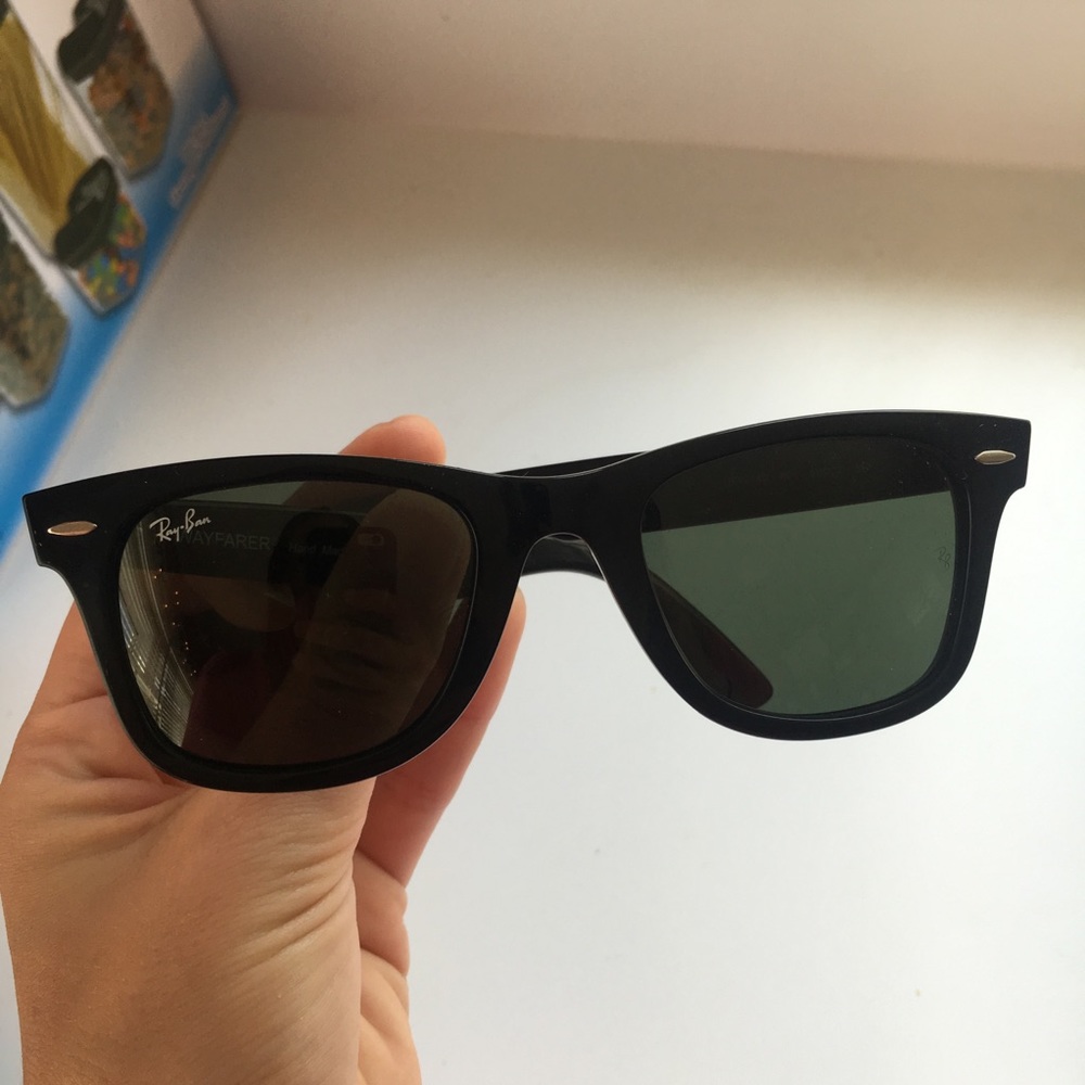 Rayban black wayfarer sunglasses